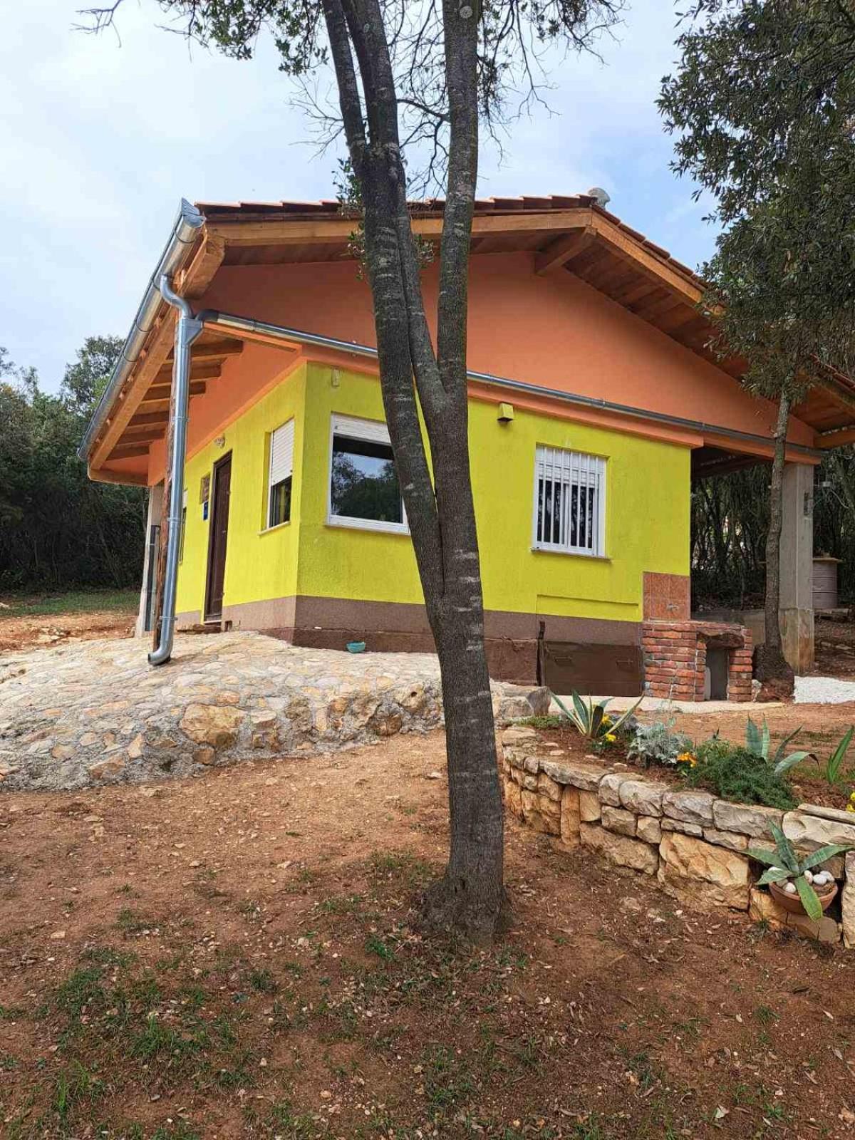 Cottage On The Kavran Beach Bagian luar foto