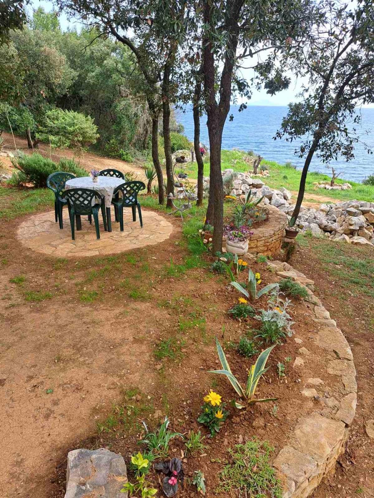 Cottage On The Kavran Beach Bagian luar foto